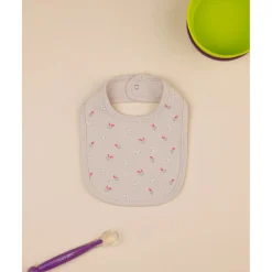 Babero Beige Flores Rojas para Recién Nacida*Prenatal Best