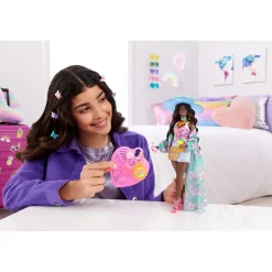 Outlet Barbie - Muñeca articulada con conjunto de moda y accesorios de viaje ㅤ Muñecas
