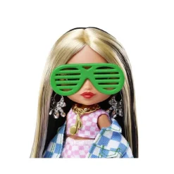- Muñeca extra mini chaqueta de cuadros*BARBIE