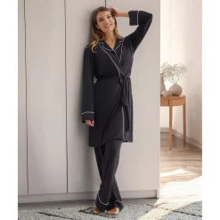 New Bata premamá negra con bordes blancos Premamá·Íntimo Y Noche|Íntimo Y Noche·Batas
