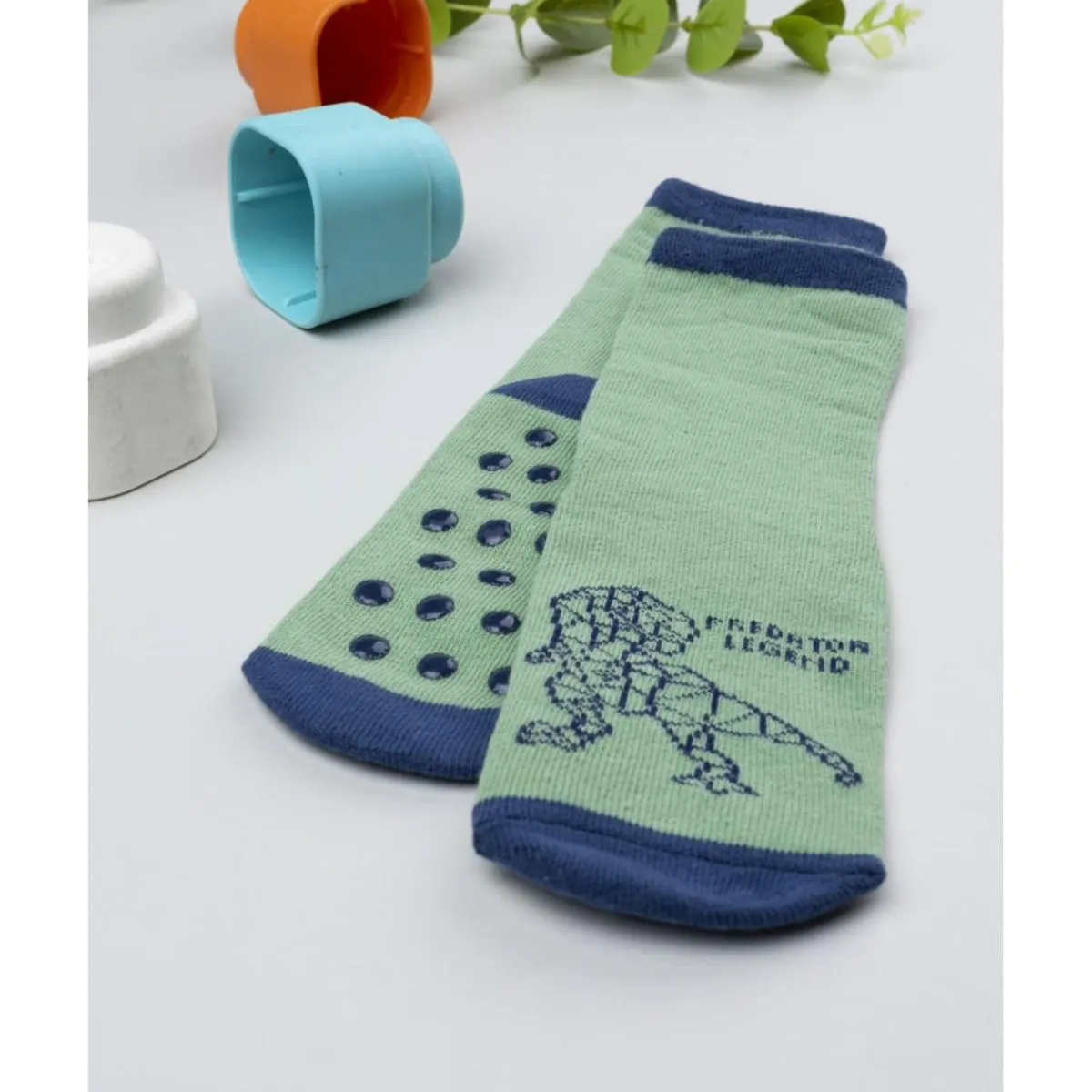 Calcetines antideslizantes niño verde T-Rex*Prenatal New