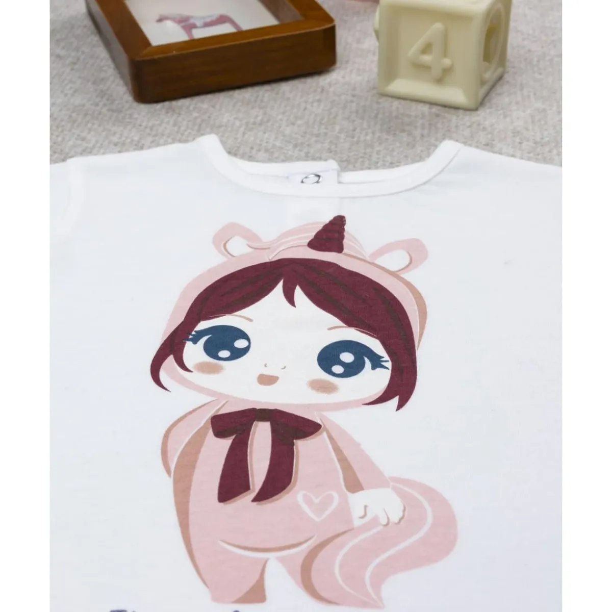 Camiseta de niña blanca Lady Unicorn*Prenatal Discount