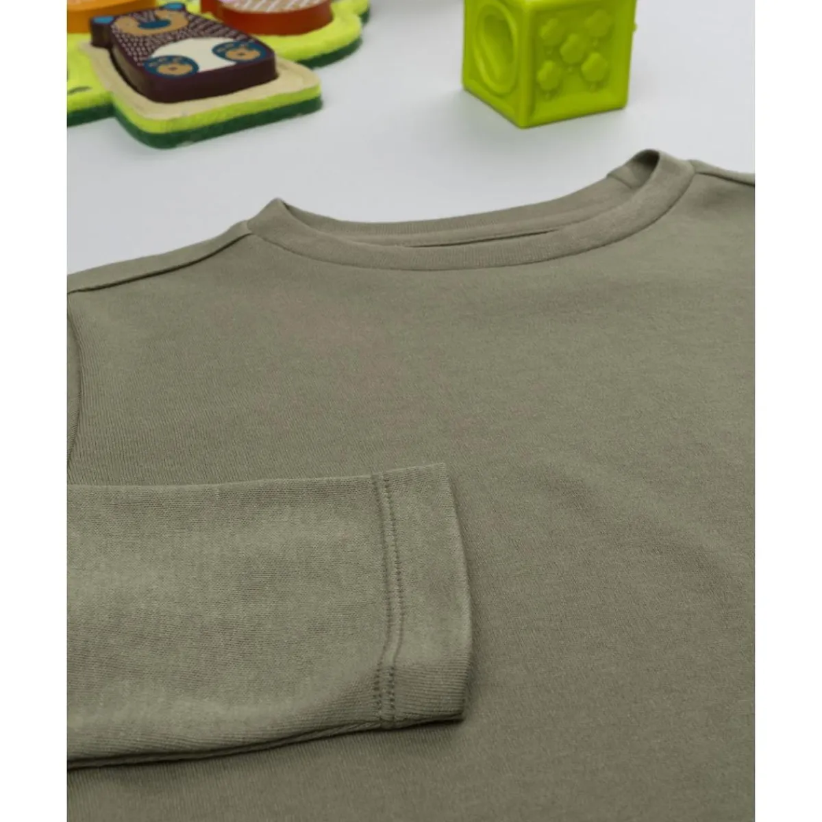 Outlet Camiseta verde de manga larga para niño Niño·Niño 2-10 Años|Niño 2-10 Años·Camisas Y Camisetas