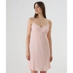 Camisón Premamá Rosa con Encaje para Lactancia*Prenatal New