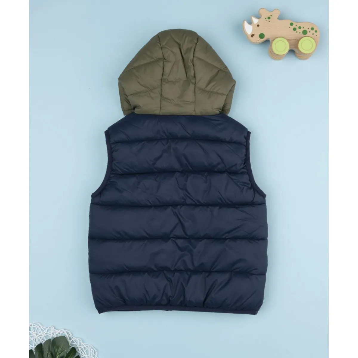 Chaleco infantil bicolor azul y verde*Prenatal Hot