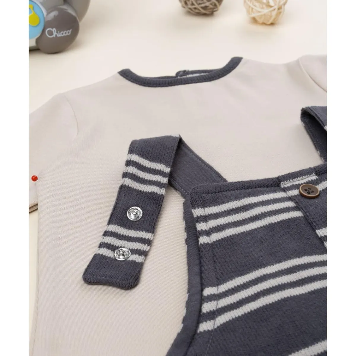 Conjunto bebé con peto gris y marrón*Prenatal Best