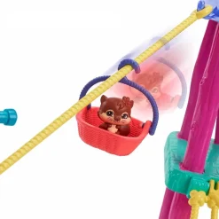 Hot - City Tails - Parque de juegos de Sabine y Seneca Squirrel Muñecas