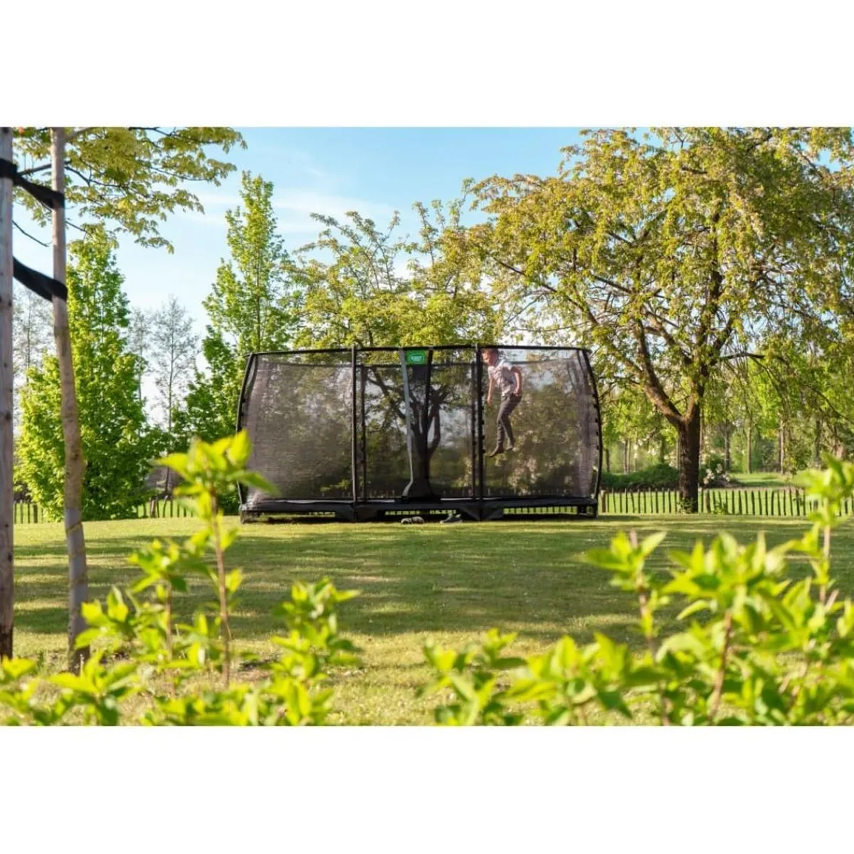 Outlet Exit - Cama elástica de suelo Allure Classic 214 x 366 cm negro Camas Elásticas