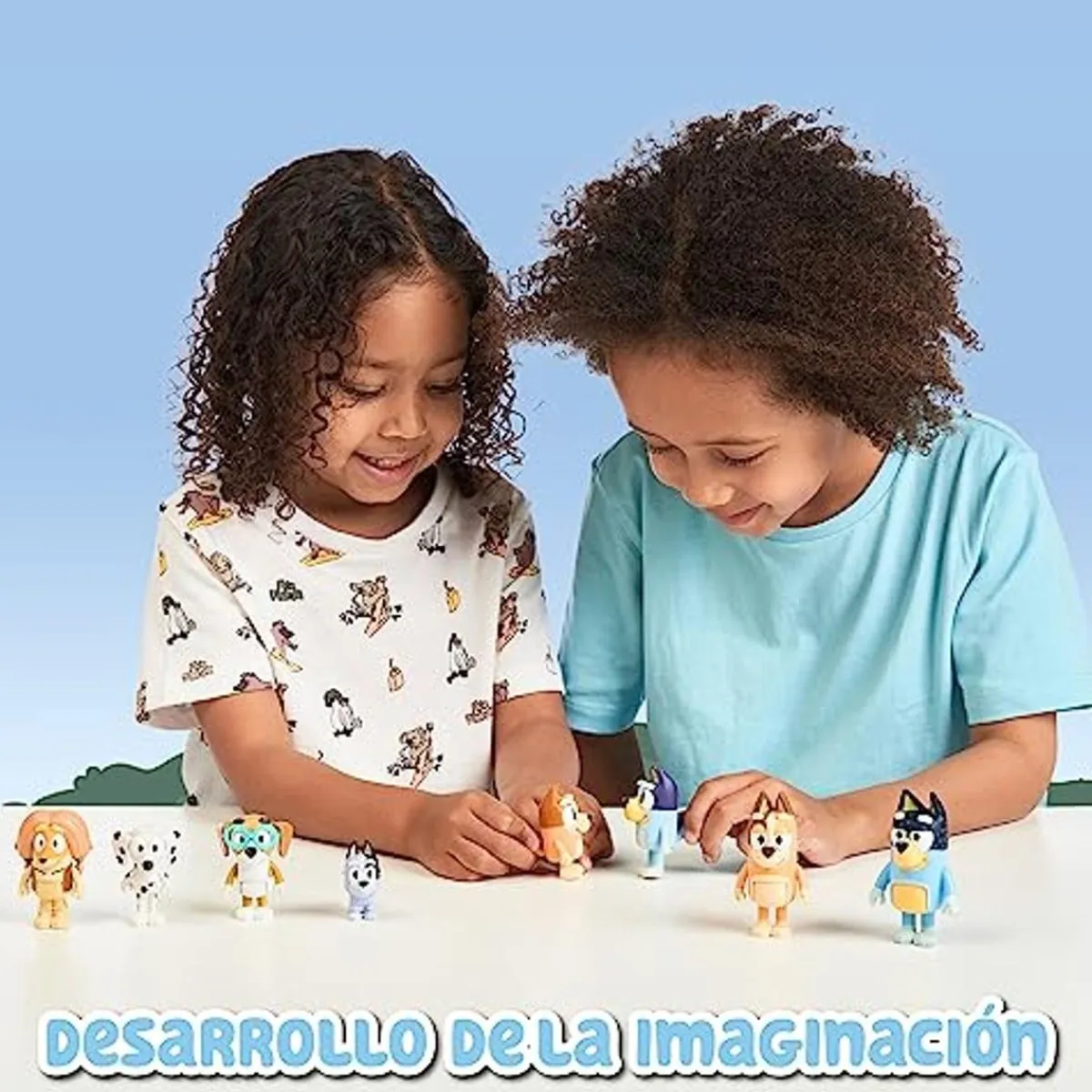 - Bluey - Pack Figuras Familia y Compañeros de Colección Serie Dibujos Infantil ㅤ*FAMOSA Hot