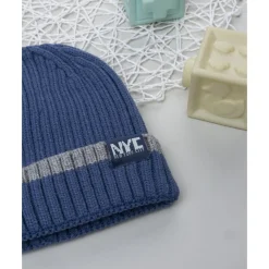 Gorro azul de niño NYC*Prenatal Hot