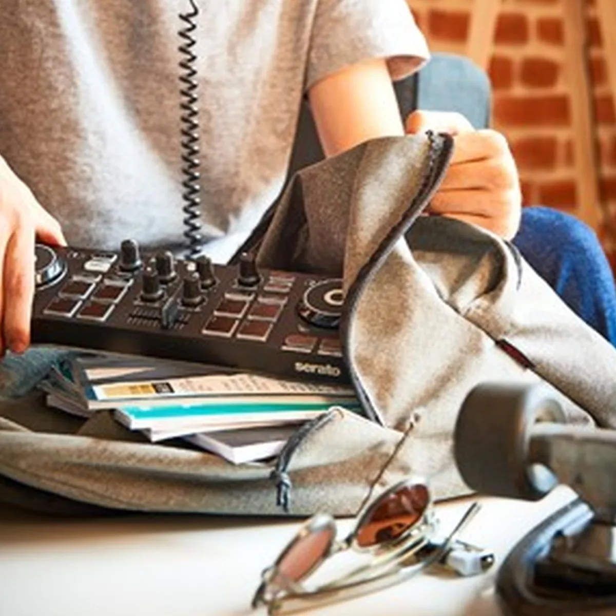 Hercules - DJ Starter Kit*TOYS "R" US Clearance