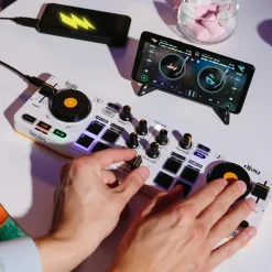 Hercules - Mesa mezclas DJControl Mix*TOYS 