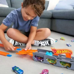 Hot Wheels - Camión de transporte convertible Vehículos Y Circuitos