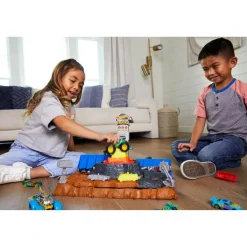 Hot Wheels - Monster Truck Ultimate Crush Yard*MATTEL Online