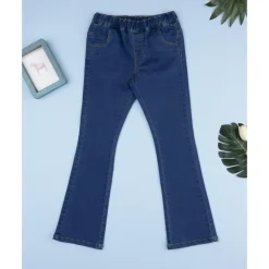 Jeans azul con bordado corazón para niña*Prenatal Clearance