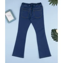 Jeans azul con bordado corazón para niña*Prenatal Clearance