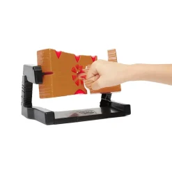 Karate Kai rompe el tablero*BIZAK Discount