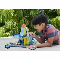 Hot Matchbox - Huida del volcán Vehículos Y Circuitos