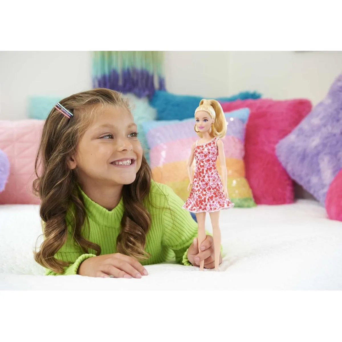 - Muñeca Barbie Fashionista con vestido rosa y accesorios ㅤ*MATTEL Hot