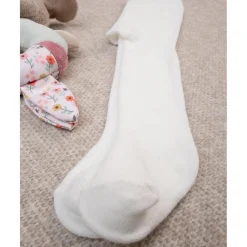 Medias de algodón blancas*Prenatal Outlet