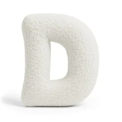 - Almohada Infantil con Forma de Letra “D” Color Blanco Roto “Bearly D”*MEOWBABY Best