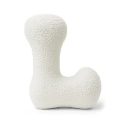 - Almohada Infantil con Forma de Letra “L” Color Blanco Roto “Bearly L” Descanso·Colchones Y Almohadas