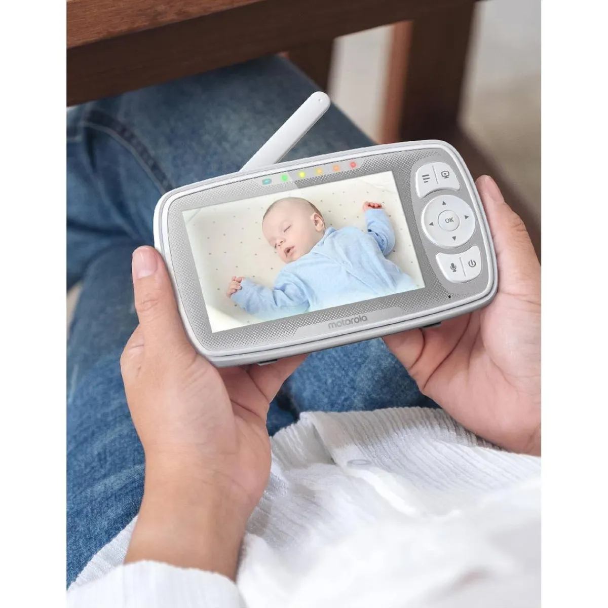 - monitor VM-44 vigilabebés*MOTOROLA Clearance