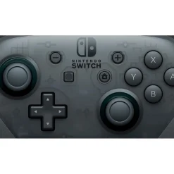 - Mando Pro-Controller Switch*NINTENDO Outlet