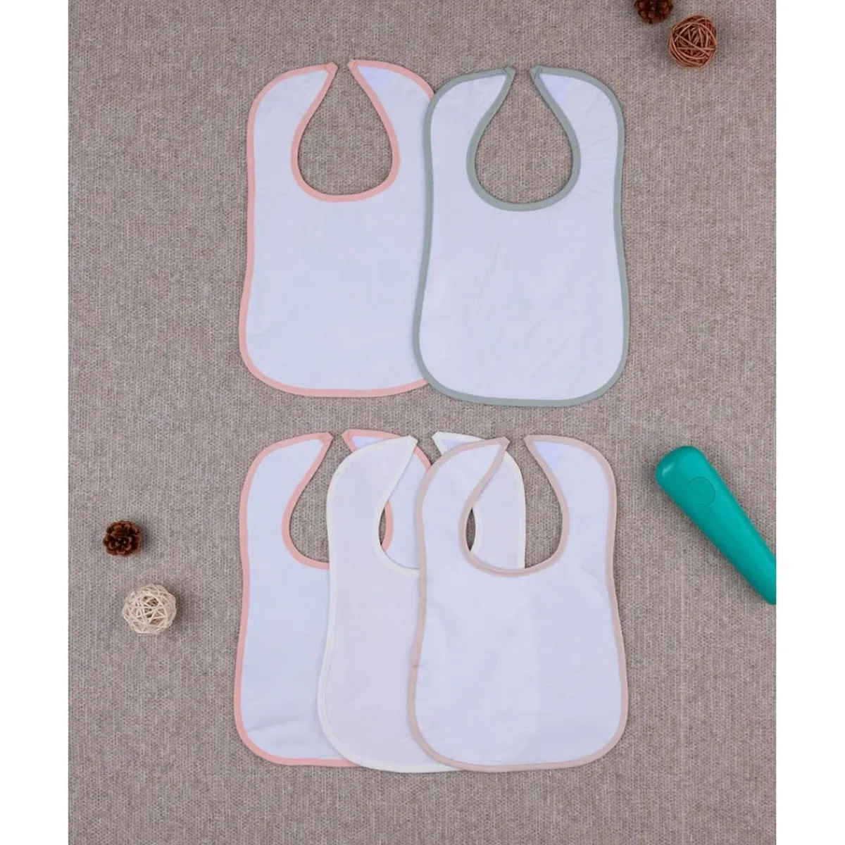 Pack de 5 Baberos de Rizo para Niña*Prenatal Hot