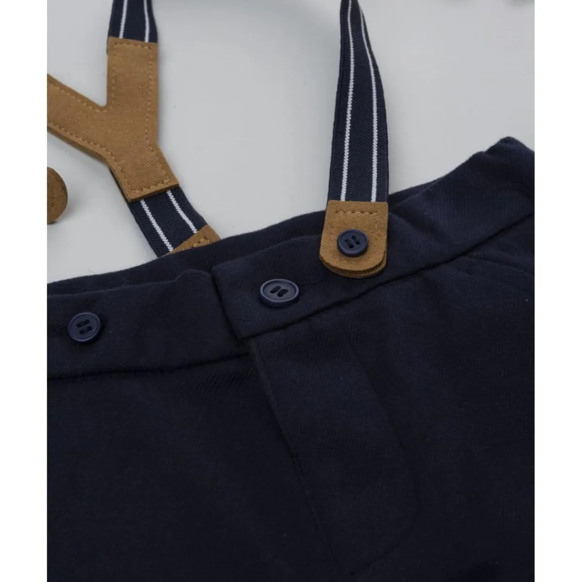 Pantalón bebé azul con tirantes*Prenatal New