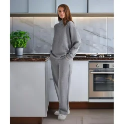 Pantalón premamá de pierna ancha gris “fake tricot”*Prenatal Outlet