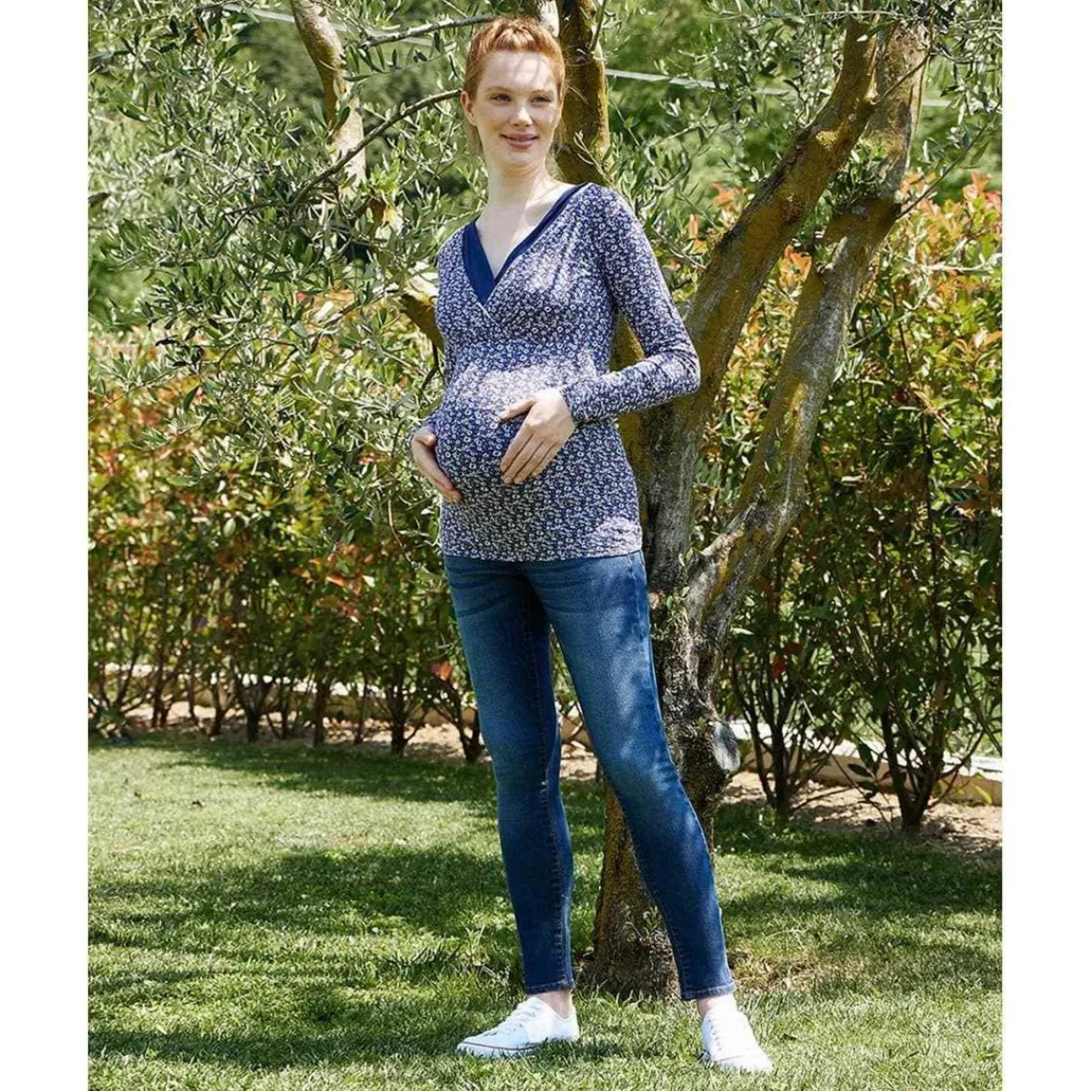 Pantalón premamá en denim elástico con banda alta en la cintura Moda·Pantalones, Faldas Y Leggins|Premamá·Moda