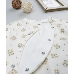 Pelele blanco de niño con estampado allover*Prenatal Outlet