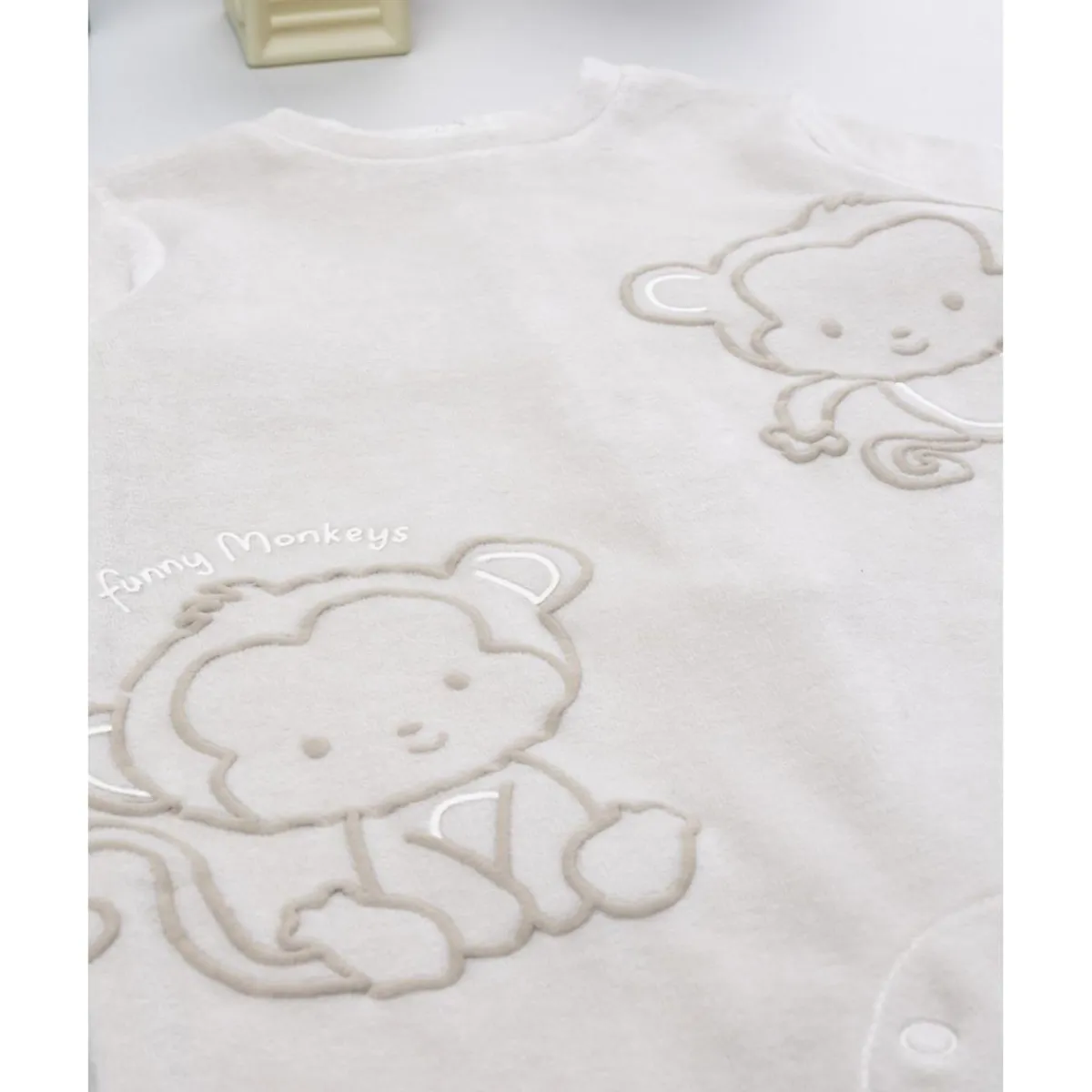 Sale Pijama marrón claro de terciopelo con monitos Ropa Y Accesorios·Peleles|Recién Nacido·Ropa Y Accesorios