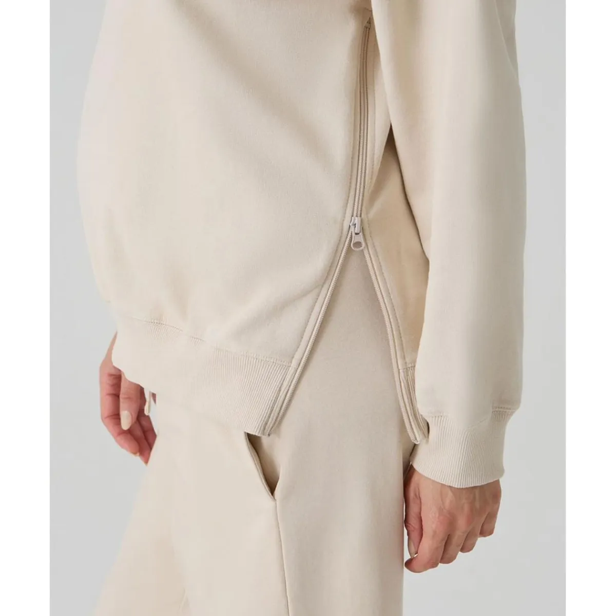 Sale Sudadera premamá crudo con bordado Premamá·Moda|Moda·Prendas De Punto