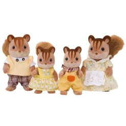Sale Sylvanian Families - Familia Ardillas de la Nuez Coleccionables Y Mini Mundos