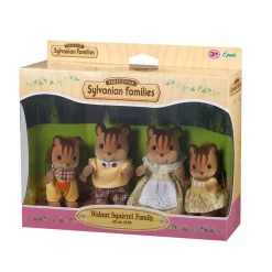 Sale Sylvanian Families - Familia Ardillas de la Nuez Coleccionables Y Mini Mundos