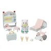 Sylvanian Families - Set Doctora de la Aldea - Casa de muñecas y juguetes ㅤ*EPOCH PARA IMAGINAR S.L. Clearance