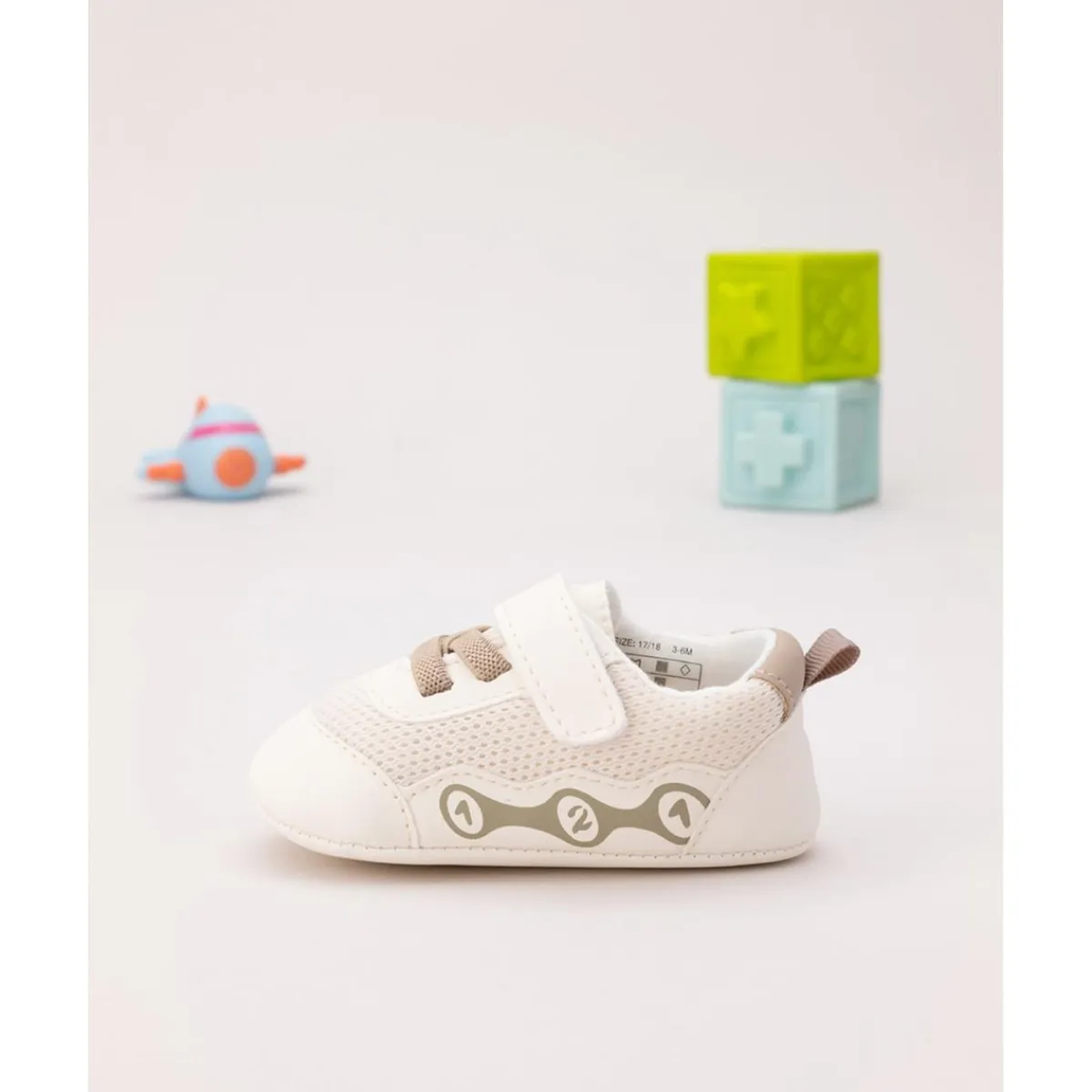Zapatos de niño beige*Prenatal Outlet